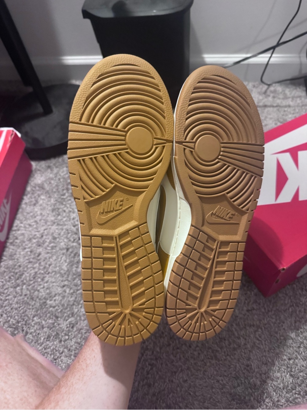 Nike Dunk Low Pale Ivory Wheat - Picture 5 of 6